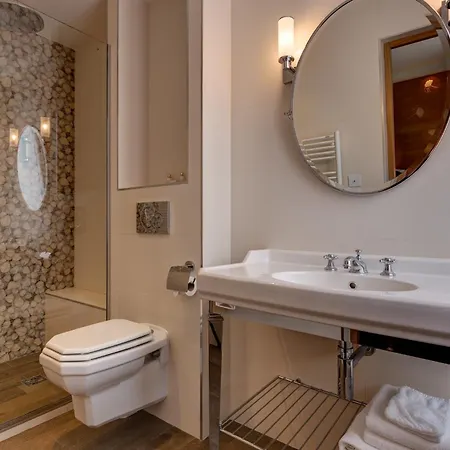 Muguet Hotel