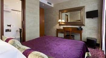 Muguet 3* Parigi